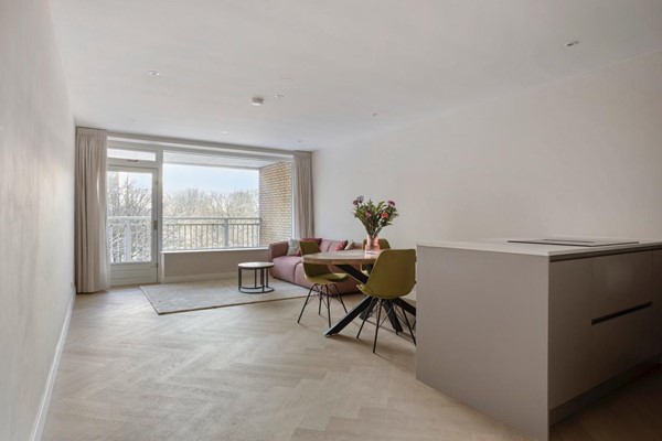 Medium property photo - Arent Janszoon Ernststraat, 1083 GS Amsterdam